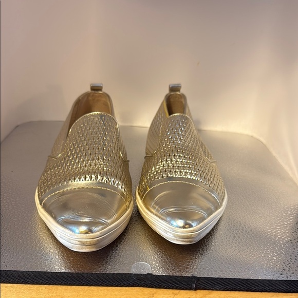 Rachel Zoe Silver Sneakers Slip-On Comfort - Picture 1 of 7